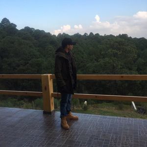 Meet your Posher, Eduardo